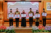Bupati Gresik Bersama 5 Kepala Daerah di Jatim Teken Kesepakatan PI Migas