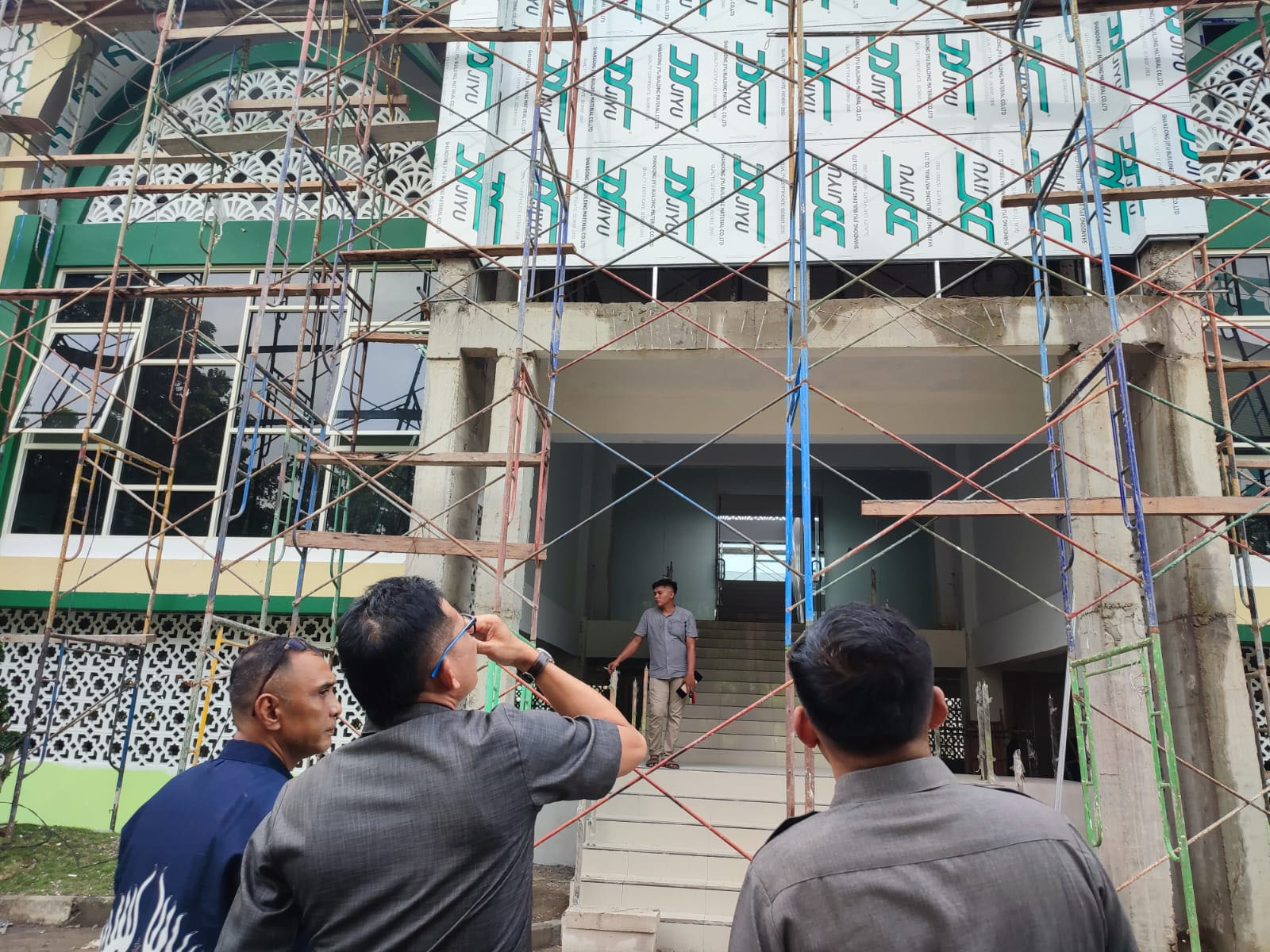 DCKPP Gresik Belum Lunasi Pembayaran Delapan Paket Pekerjaan di 2022 Senilai Rp 8 M