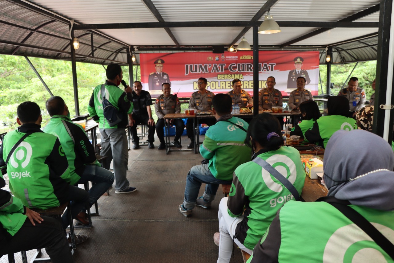 Kapolres Gresik Dengarkan Langsung Curhat Ojol