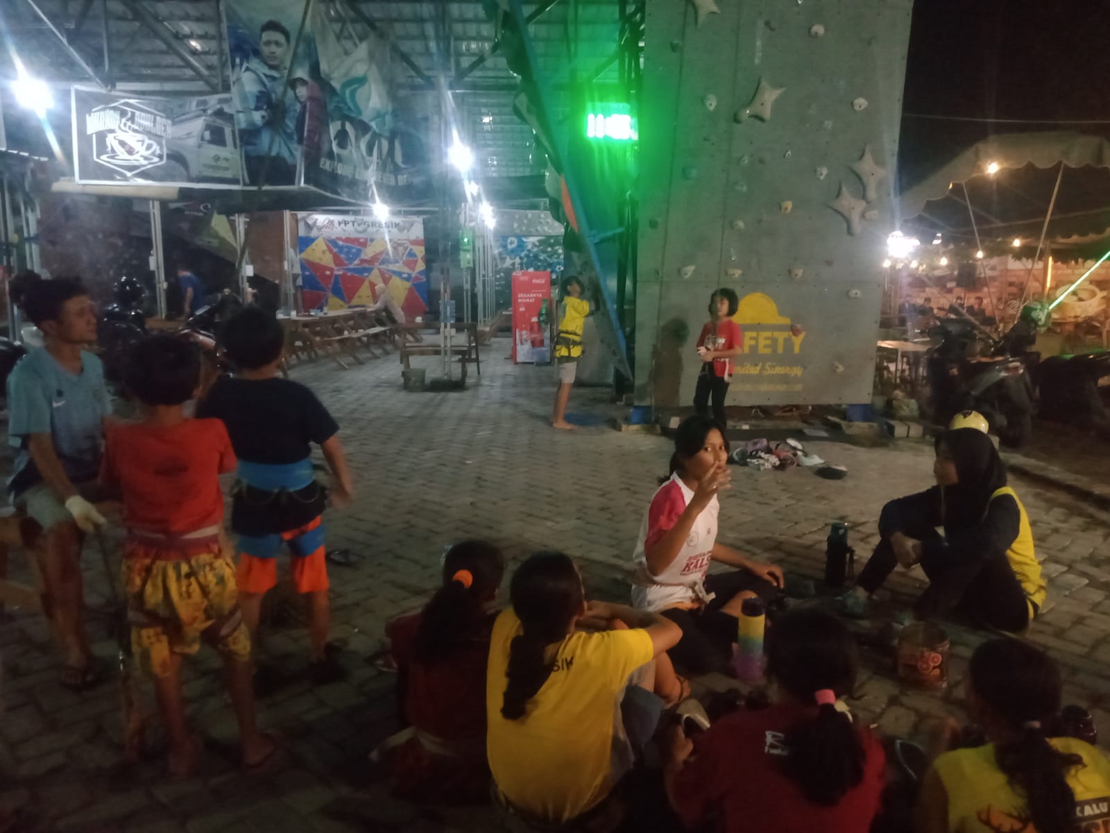 Regulasi Porprov 2023 Tak Jelas, Cabor Panjat Tebing Gresik Tetap Latihan Rutin