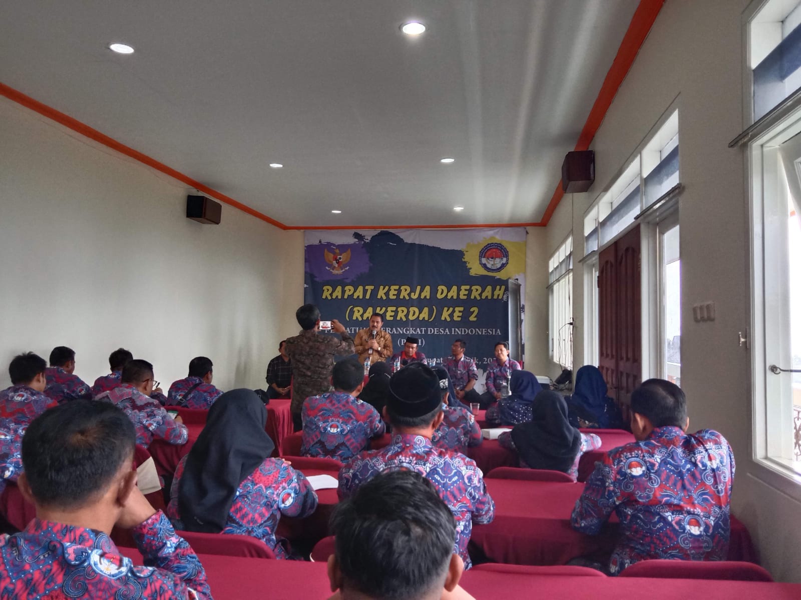 Perangkat Desa di Gresik Tolak Tegas Usulan Masa Jabatannya Disamakan Kades 9 Tahun