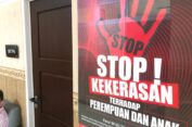 Diduga Hamili Anak Tiri, Pria di Gresik Diserahkan ke Polisi