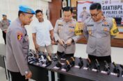 Cek Kelayakan Senpi Anggota Polres Gresik