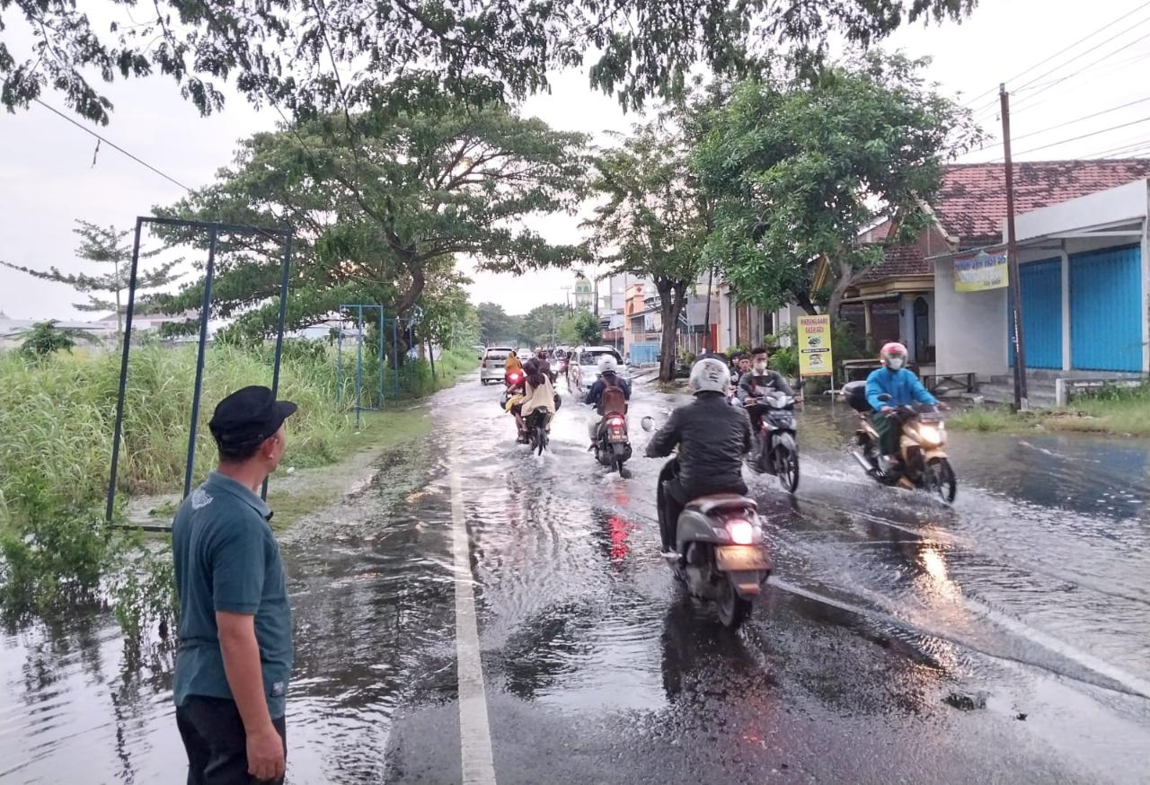 Banjir Luapan Kali Lamong di Gresik Sudah Surut