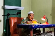 Ulama Kharismatik Pengasuh Ponpes Qomaruddin Tutup Usia