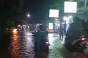 Hujan Deras, Driyorejo Gresik Dikepung Banjir