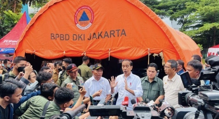 Terkait Kebakaran TBBM Pertamina Plumpang, Presiden Jokowi Instruksikan Jajaran Segera Cari Solusi