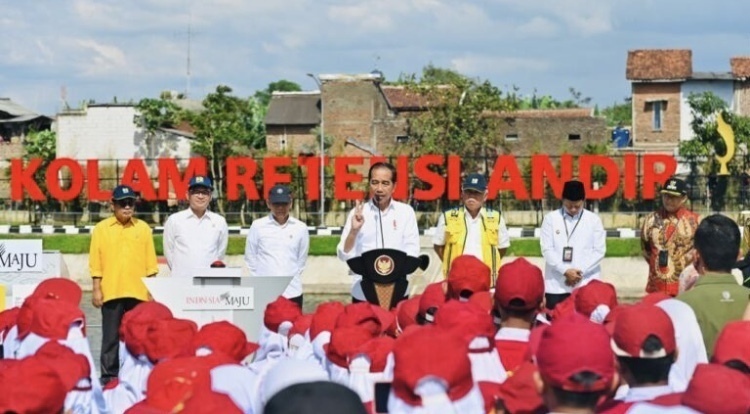 Presiden Jokowi Resmikan Sejumlah Proyek Infrastruktur Pengendali Banjir di Jawa Barat
