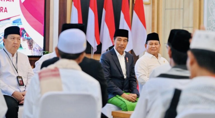 Gelar Pertemuan dengan Tokoh Agama dan Adat Kalsel, Ini Kata Presiden Jokowi