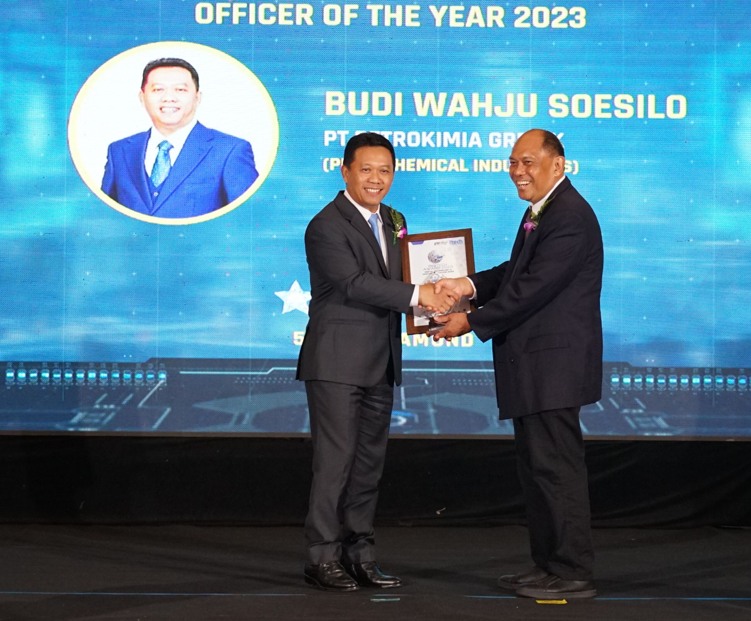 Transformasi Digital Petrokimia Gresik dapat Bintang 5 di Digitech Awards 2023