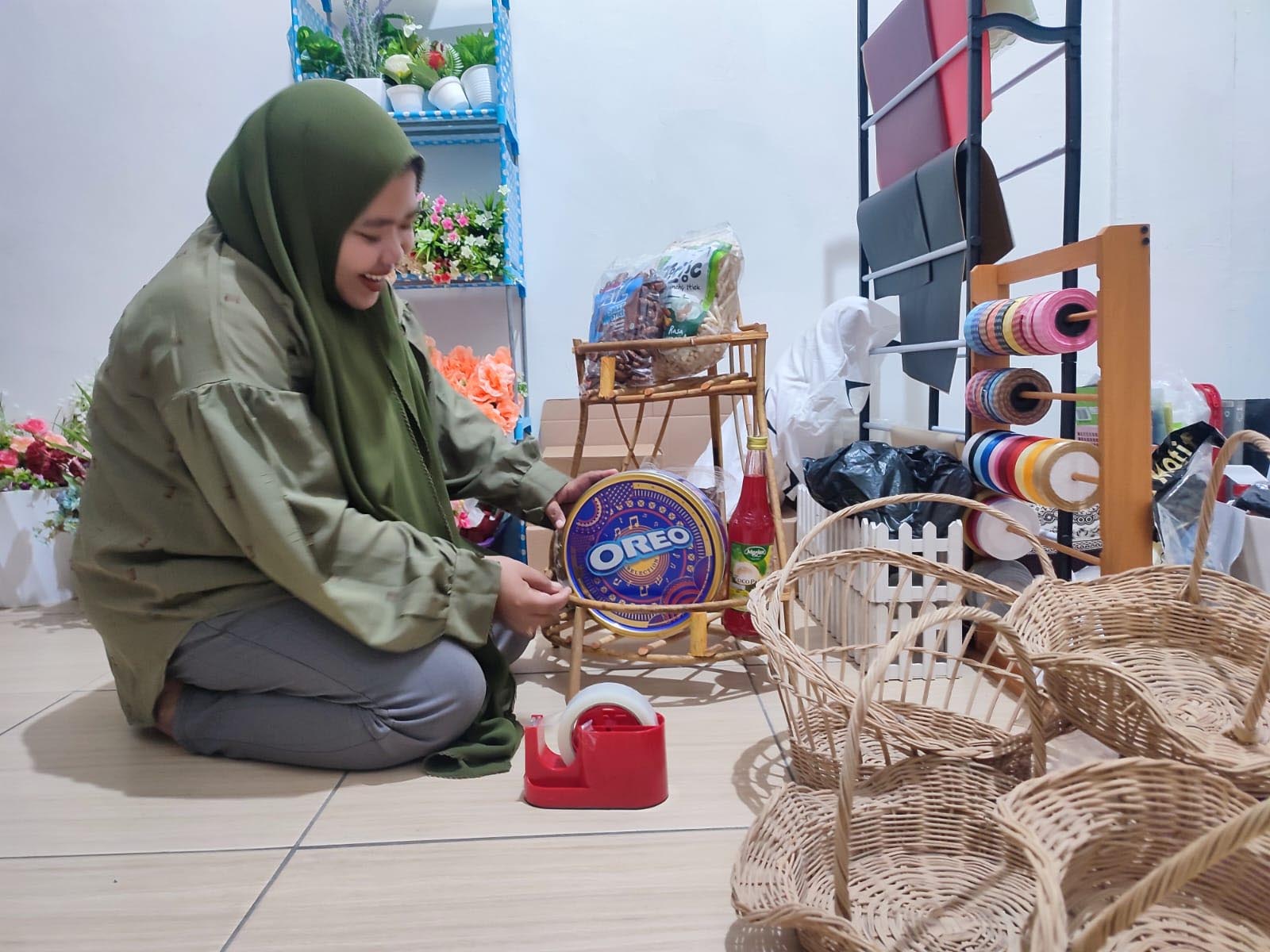 Selama Ramadan, Pengusaha Parcel di Gresik Ketiban Rezeki