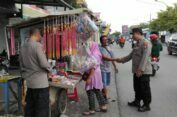 Polres Gresik dan Jajaran Polsek Razia Pedagang Petasan