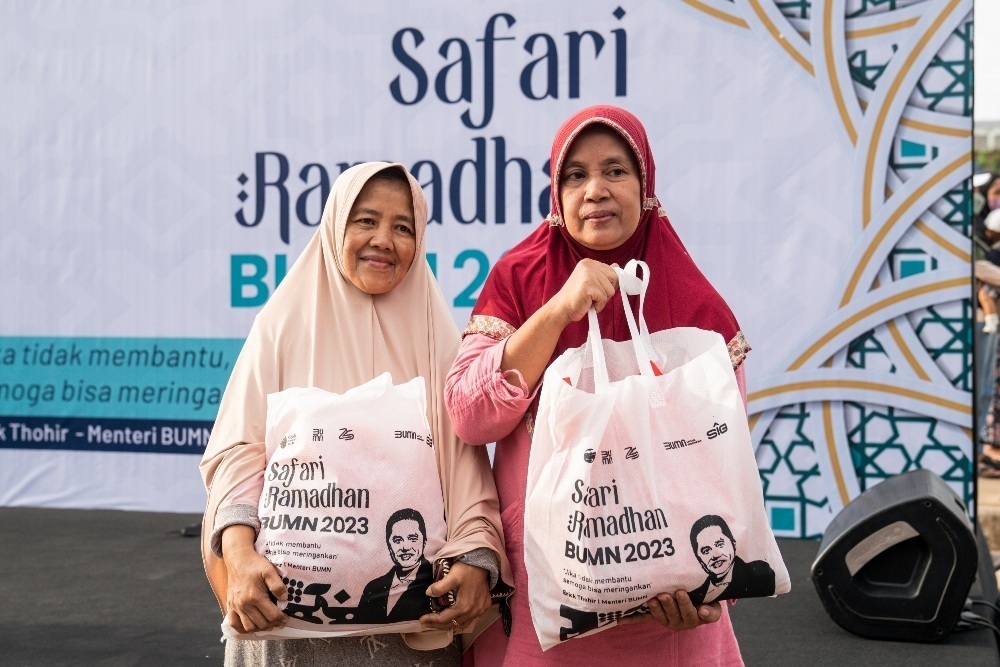 Safari Ramadan BUMN 2023 di Tangsel, SIG Salurkan 1 000 Sembako Murah dan Mudik Gratis