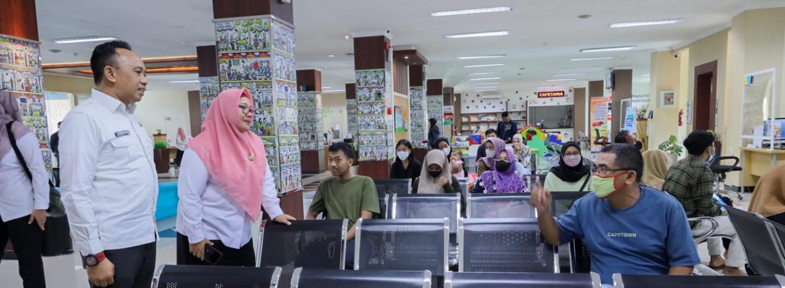 Wabup Gresik Minta Seluruh Pegawai DPM PTSP Rajin Bayar Zakat