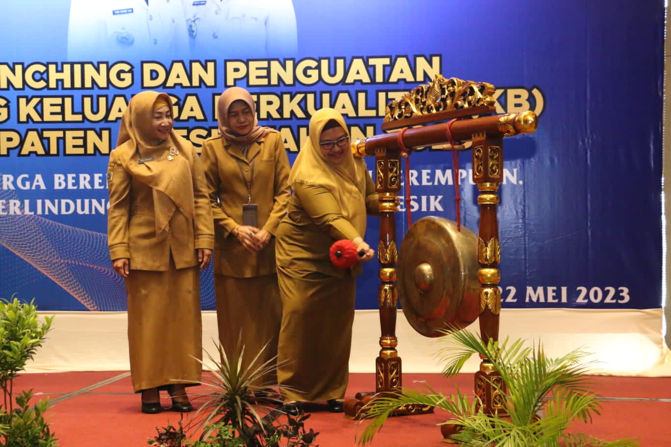 Cegah Stunting, Wabup Gresik Launching dan Penguatan 166 Kampung KB