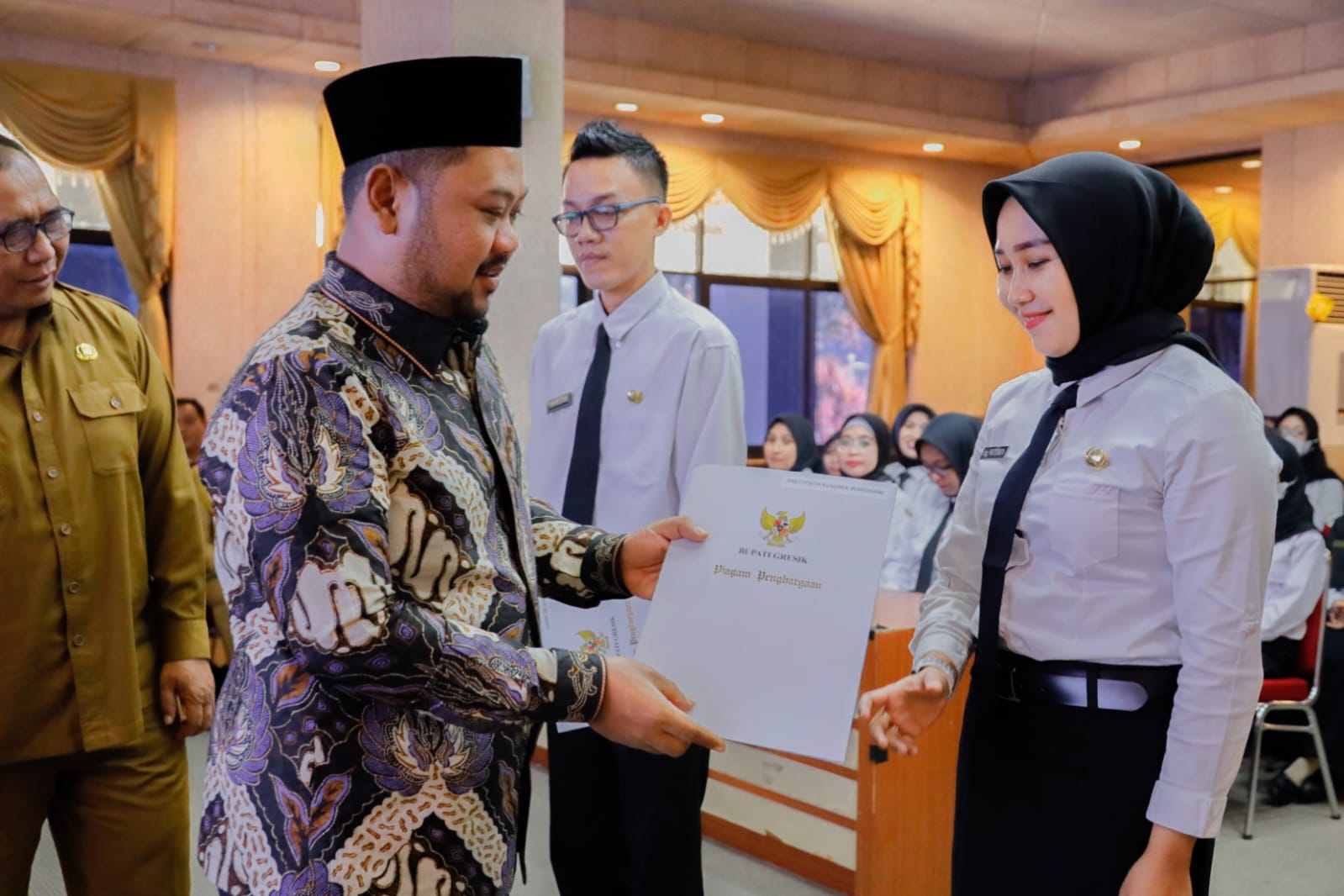 Bupati Gus Yani : Pengangkatan PPPK Bukan Cari Kerja Tapi Mengabdi ke Rakyat