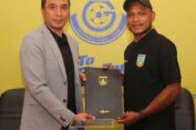 Mantan Bek Kiri Persebaya Frank Sokoy Dikontrak GU Setahun