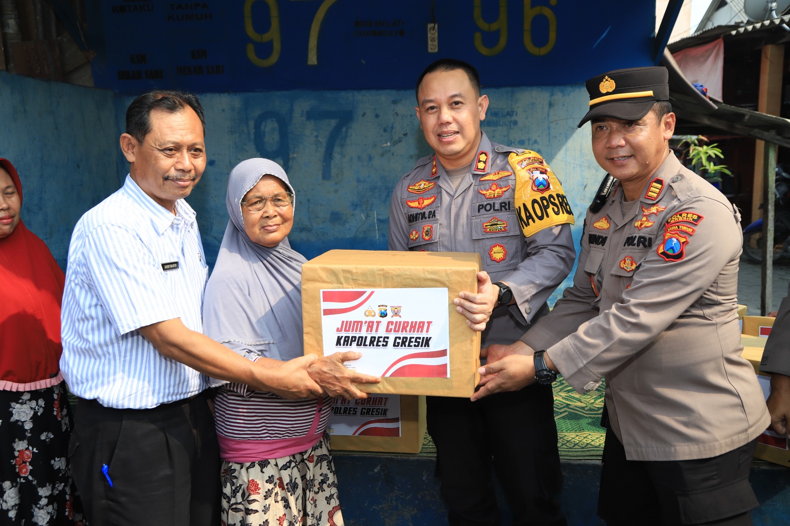 Jumat Curhat, Kapolres Gresik Disambati Kesehatan Lansia