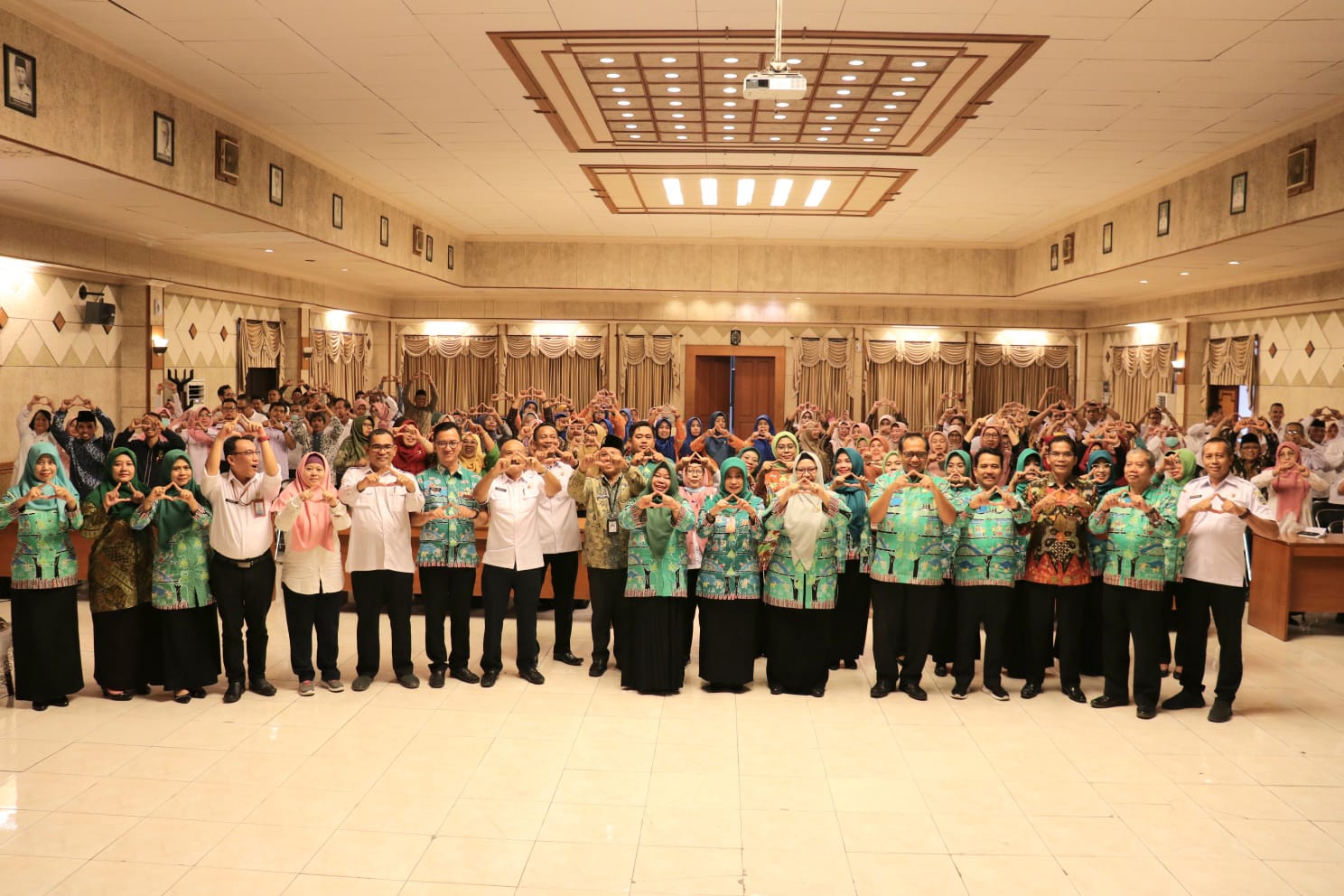 Wabup Bu Min :  Sekolah Sehat Tak Sekedar Program, tapi Gerakan Bersama