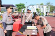Pimpin Sertijab PJU dan Kapolsek, Kapolres Gresik Ingatkan Jaga Kondusifitas Hadapi  Tahun Politik