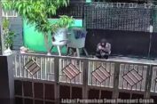 Merampok Sendirian, Pemilik Toko di Gresik Dibekap dan Dibanting hingga Pingsan