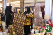 Wabup Bu Min Minta Batik Khas Gresik Digarap dengan Baik