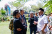 Pemkab Gresik Upayakan Perbaikan Infrastruktur Jalan  Rusak ke Wisata Desa