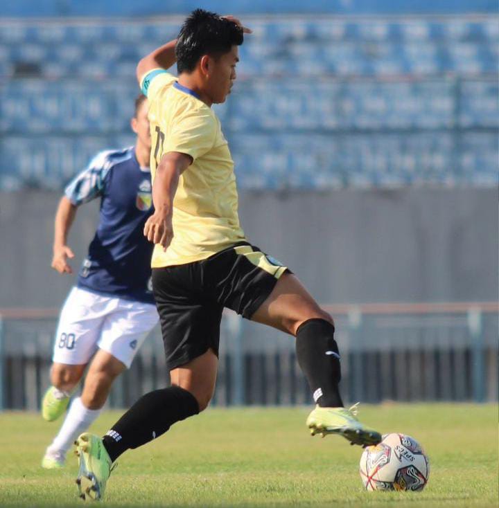 Main Ngosek Khas Jawa Timuran, GU Kalahkan Persikab Bandung 3-2