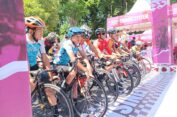Ratusan Pembalap Sepeda Beradu di Road To Tour Of Kemala Seri 3 Gresik