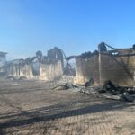 Butuh 27 Jam, Petugas Damkrala Gresik Padamkan Kebakaran Pabrik Plastik