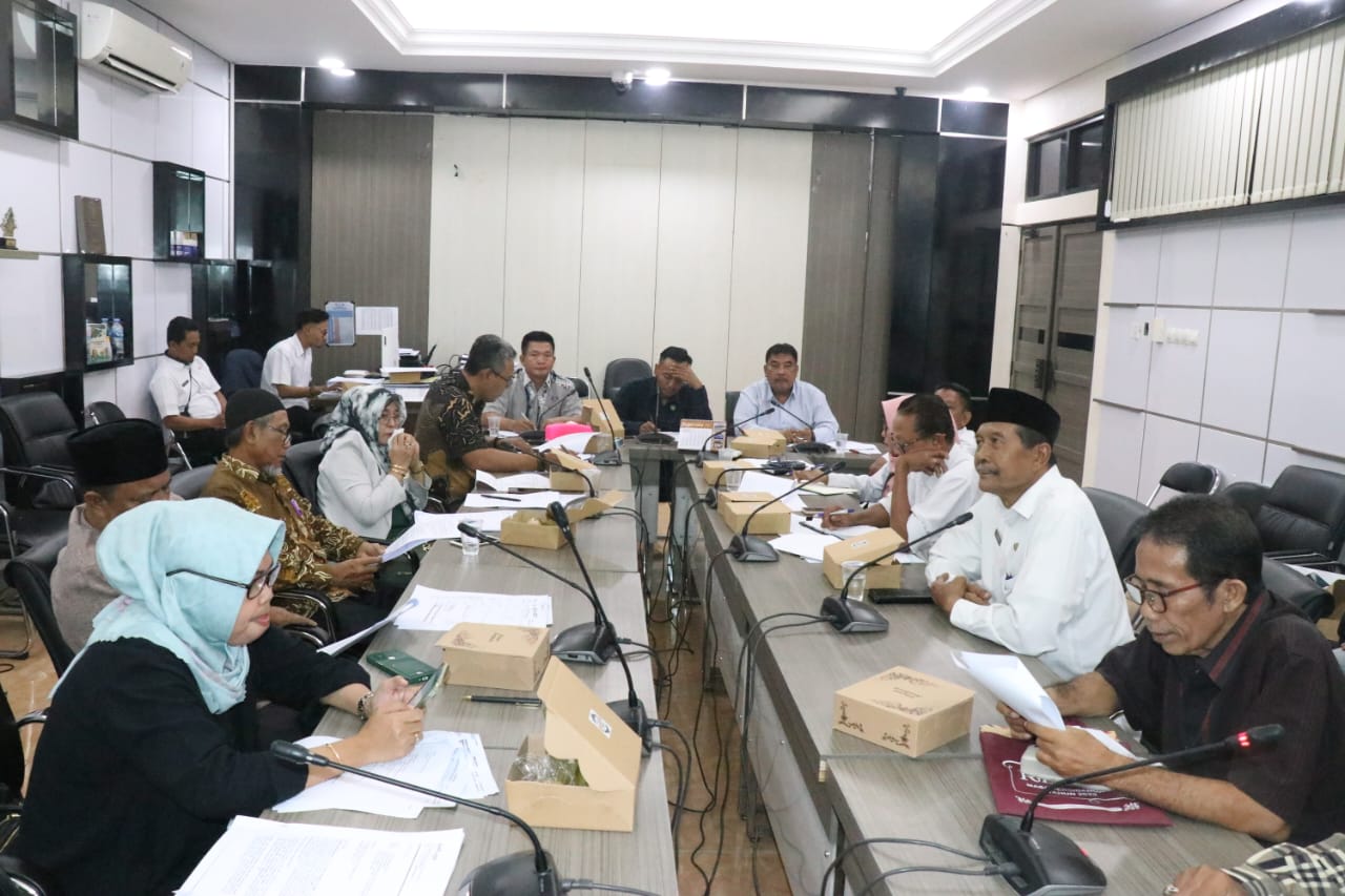 Komisi I DPRD Gresik  Terima Pengaduan Dugaan Penggelapan Aset Desa Cerme Lor