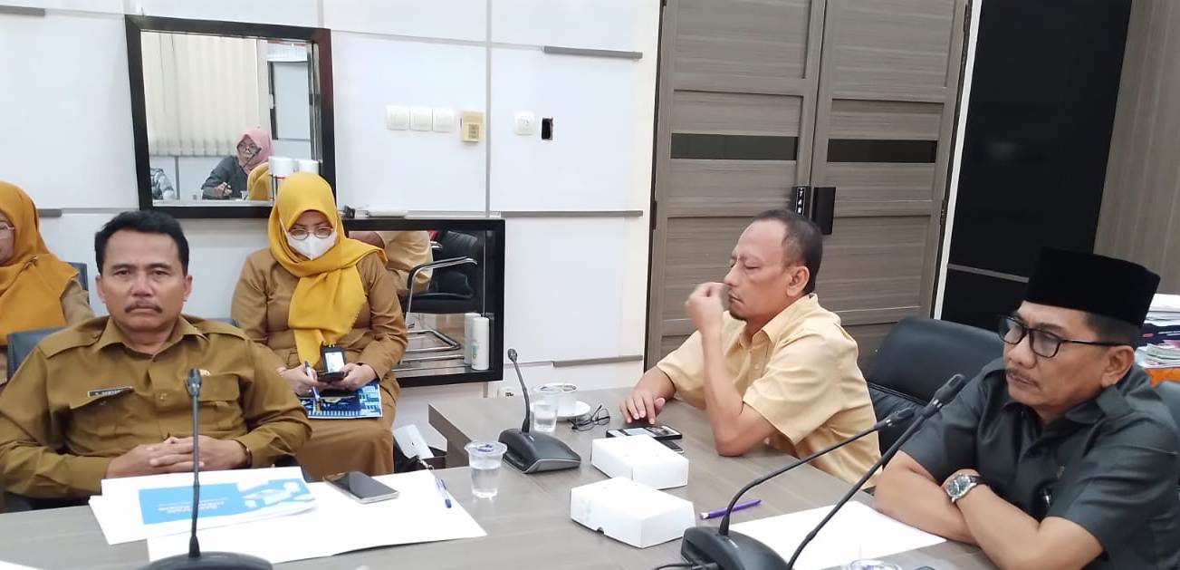 Lembaga Pendidikan Bersiap Gigit  Jari, Wakil Ketua DPRD Gresik Akui Berat Hibah Pendidikan Bisa Cair