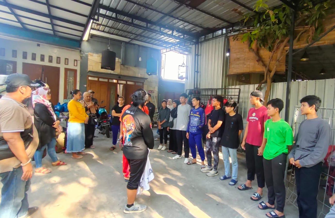 Anggaran Terbatas, Atlet Wushu Gresik Rogok Kocek Sendiri