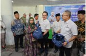 Zulhas Gelontor Ribuan Bansos dari CSR PTFI di Gedung Dakwah Muhammadiyah Gresik