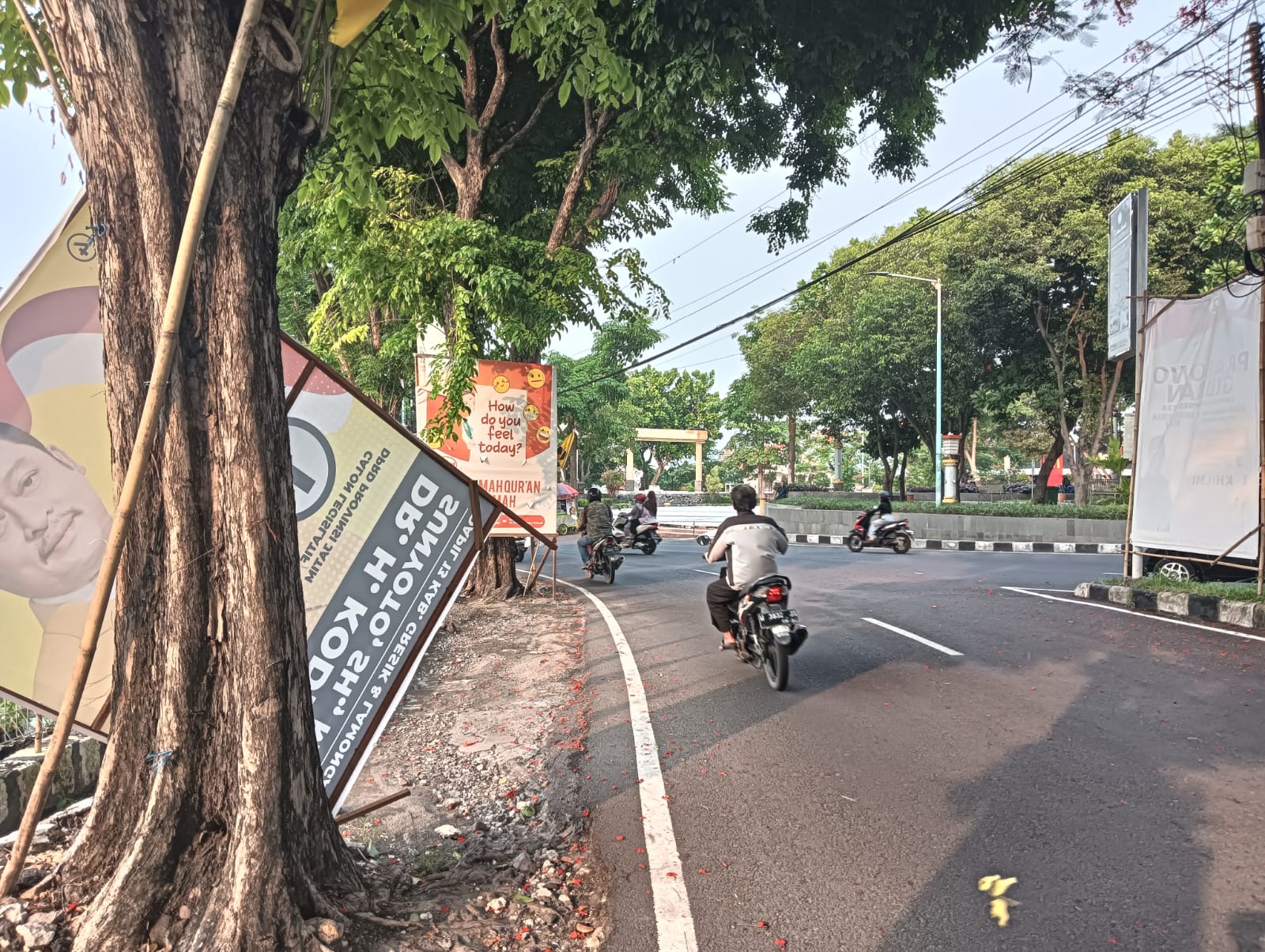Bawaslu Gresik Surati Parpol untuk Copoti APK Ngawur