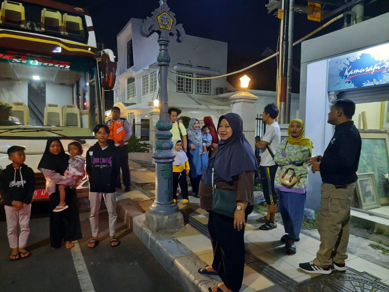 Masyarakat Kecewa Layanan Bus Bandar Grisse Tak Jelas