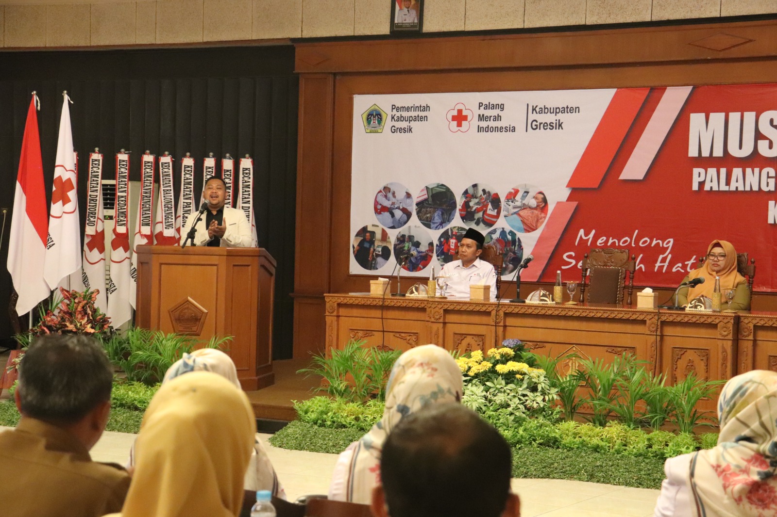 Bupati Gus Yani Minta PMI –Pemkab Gresik Bersinergi Manfaatkan Aplikasi IOP