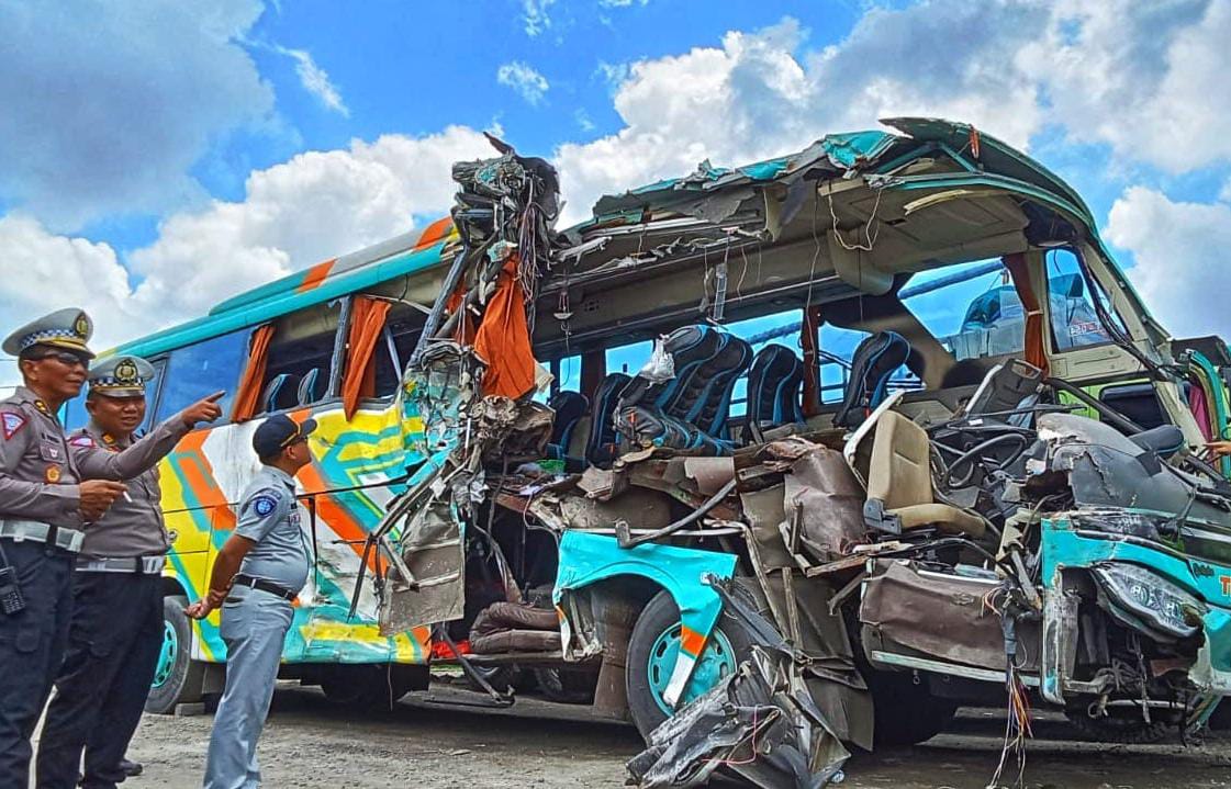 Polres Gresik Tetapkan Sopir Bus Pariwisata Jadi Tersangka Kecelakaan Maut