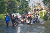 Banjir Masih Rendam 17 Desa di Kabupaten Gresik