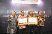 Berhasil Transformasi Digital, Dua Anak Usaha SIG Dianugerahi National Lighthouse Industri 4.0