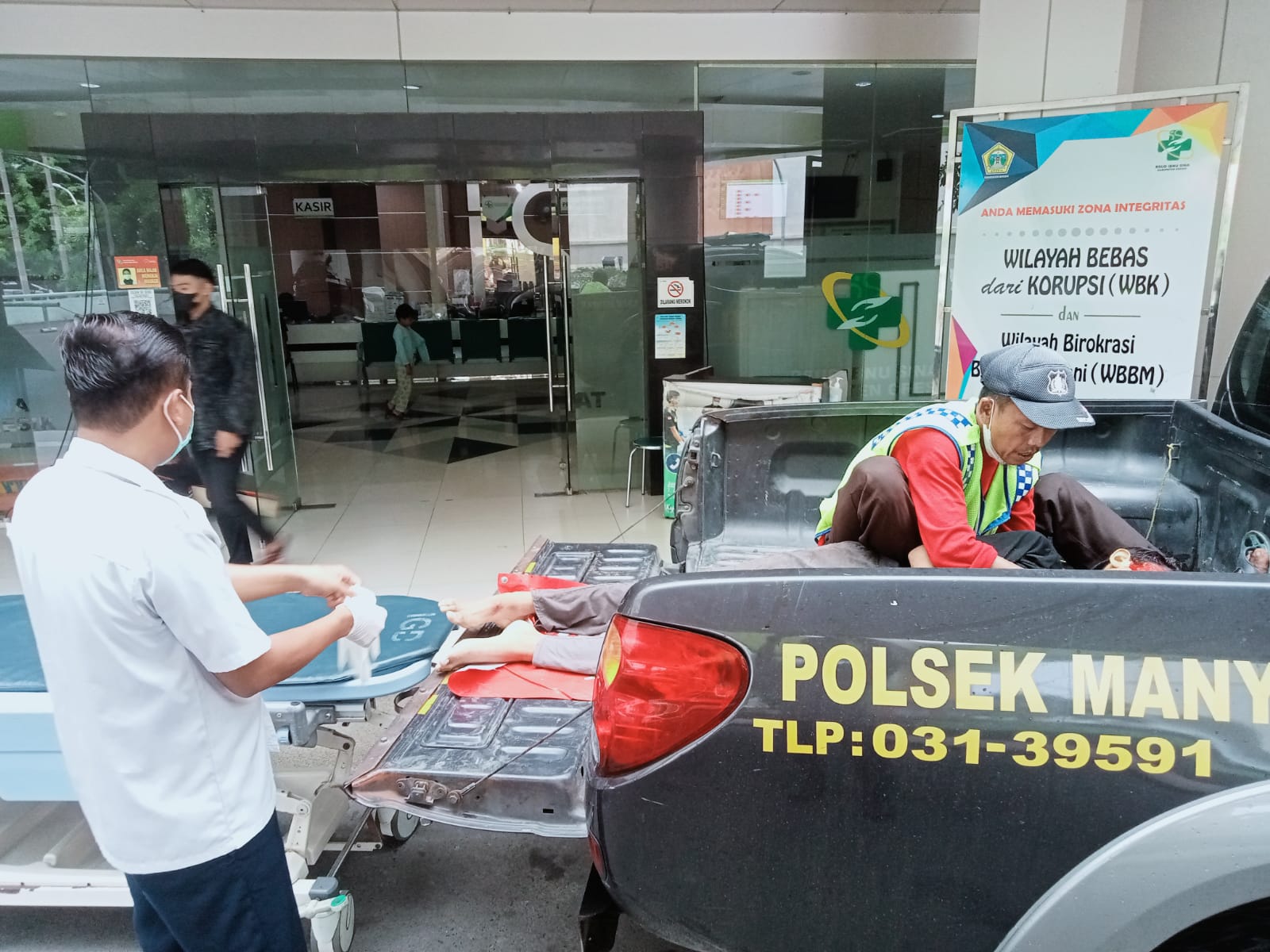 Pelajar SMP di Gresik Bawa Motor Tewas Kecelakaan