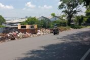Tarif Restribusi ke Masyarakat Naik tapi Sampah di TPS Prambangan Meluber