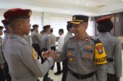 Setelah 14 Hari Selesaikan Program Latja, Wakapolres Gresik Lepas Taruna Akpol TK II  Adhi Wiratama