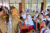 Hari Pertama Masuk Sekolah, Bu Min Sidak Sejumlah Sekolah