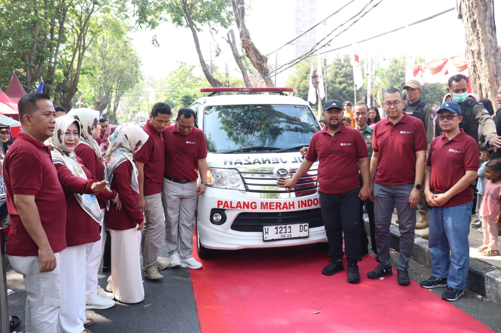 Petrokimia Gresik Beri Hibah Ambulan ke PMI Gresik