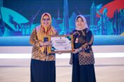 Gresik Raih Penghargaan Investment Opportunity di Ajang EJIF 2024