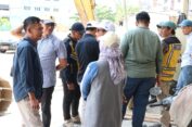 Sidak Proyek Pelebaran Jalan Bringkang- Menganti, Komisi III DPRD Gresik Nilai Progress Lambat