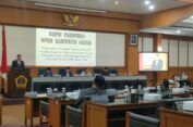 Mayoritas Fraksi di DPRD Gresik Minta Pemerintah Perhatikan Insentif ke RT dan RW