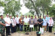 Dewan Apresiasi Aksi PWI Gresik Lakukan Penghijauan