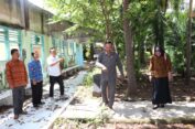 Komisi IV DPRD Gresik Prihatin Ruang Kelas UPT SMPN 17 Gresik Rusak Berat